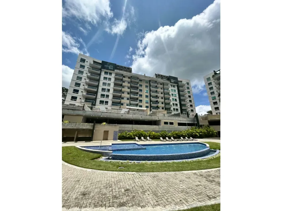 APARTAMENTO EN VENTA 133 M2-URB. LA LAGUNITA - 22