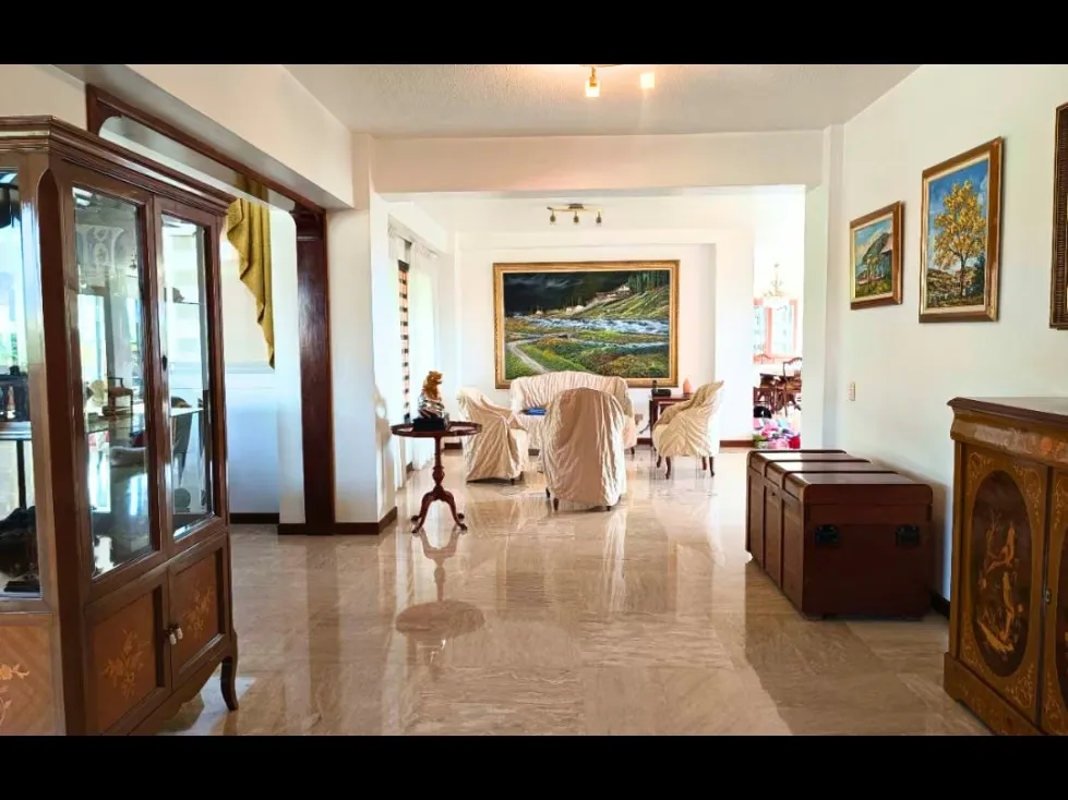 Venta de PH, Urb Los Chorros, 502mt2,5H,6B,7E 26-11 - 2