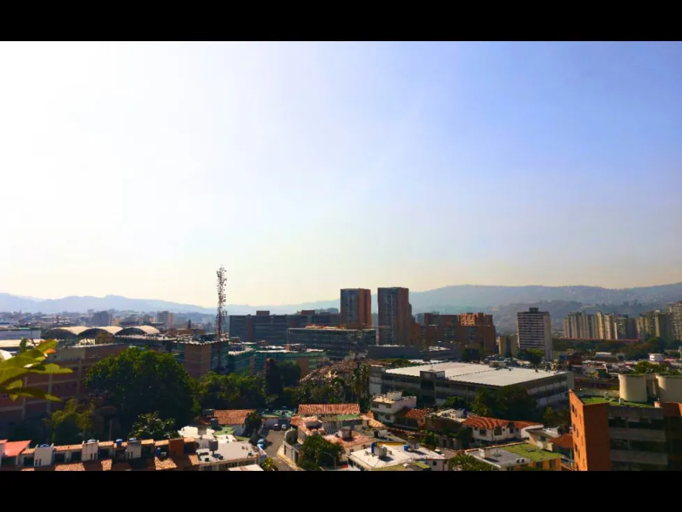 Venta de PH, Urb Los Chorros, 502mt2,5H,6B,7E 26-11 - 26