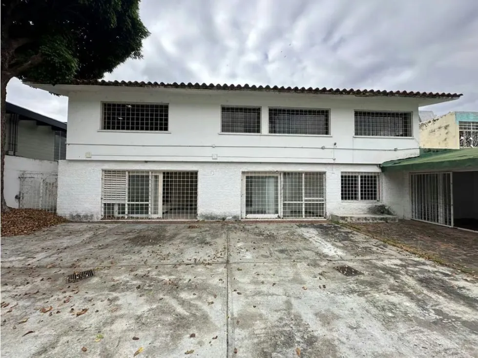 Se Vende casa 380m2 Urb. Chuao - 11