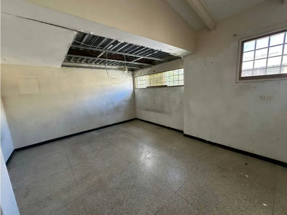 Se Vende casa 380m2 Urb. Chuao - 9