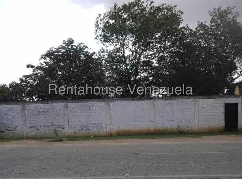 Terreno (Comercial) en Venta en Parroquia El Cuji, Lara - 2