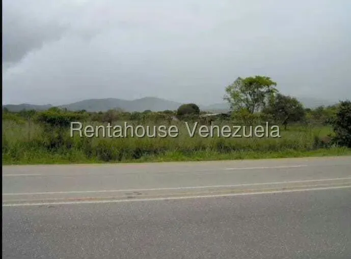 Terreno (Comercial) en Venta en Parroquia El Cuji, Lara - 7