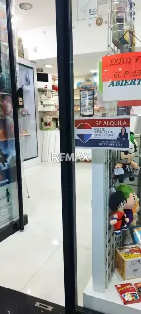 LOCAL EN ALQUILER C.C. MULTIPLAZA EL PARAISO - 8