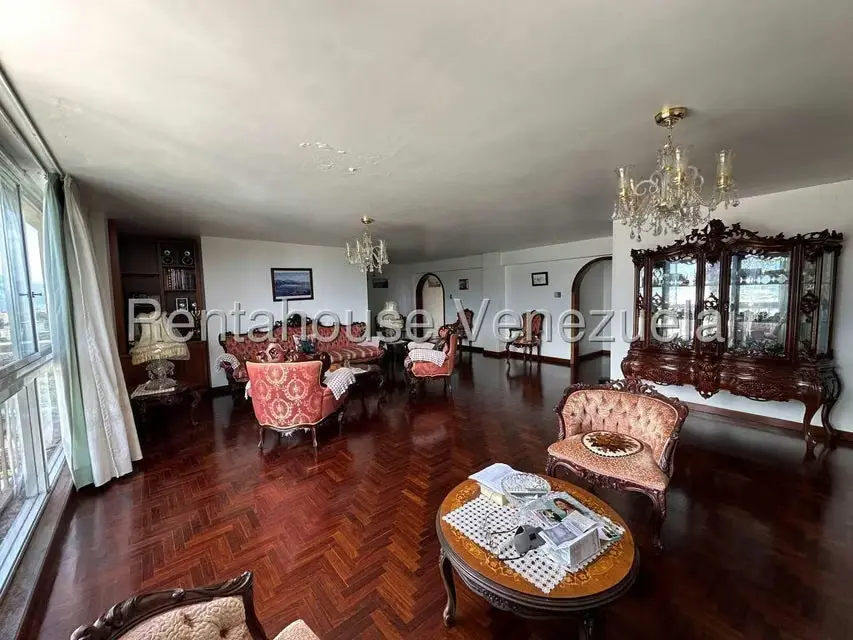 Apartamento (1 Nivel) en Venta en Colinas de Bello Monte, Distrito Metropolitano - 13