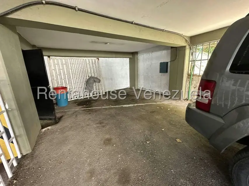 Apartamento (1 Nivel) en Venta en Colinas de Bello Monte, Distrito Metropolitano - 41