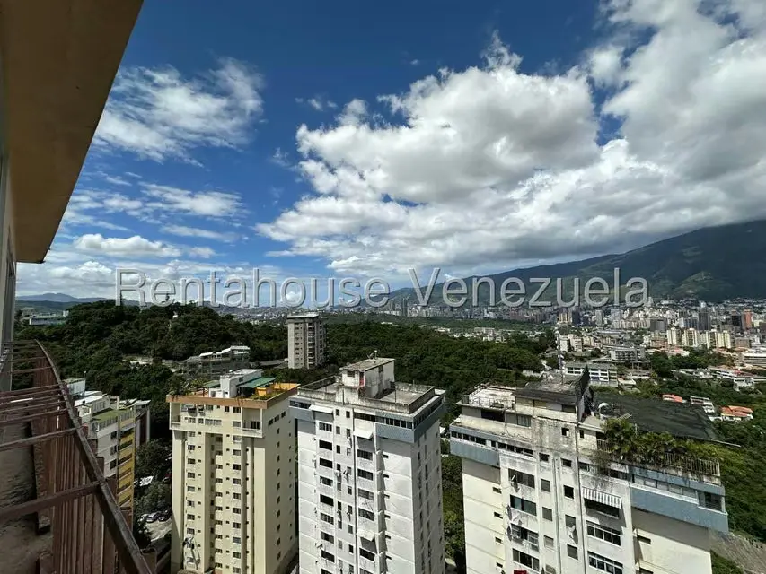 Apartamento (1 Nivel) en Venta en Colinas de Bello Monte, Distrito Metropolitano - 6