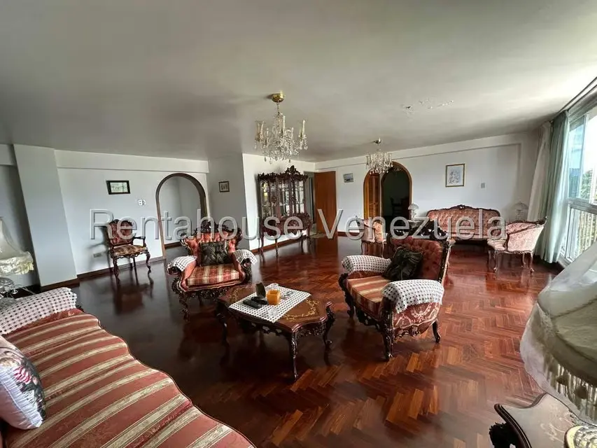 Apartamento (1 Nivel) en Venta en Colinas de Bello Monte, Distrito Metropolitano - 9