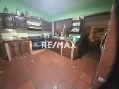 UNA COMBINACION PERFECTA PARA COMPARTIR HOGAR Y RECREACIÓN EN UN MISMO LUGAR:. En Venta Casa en la Urbanización El Pilar. Araure, Portuguesa. - 3