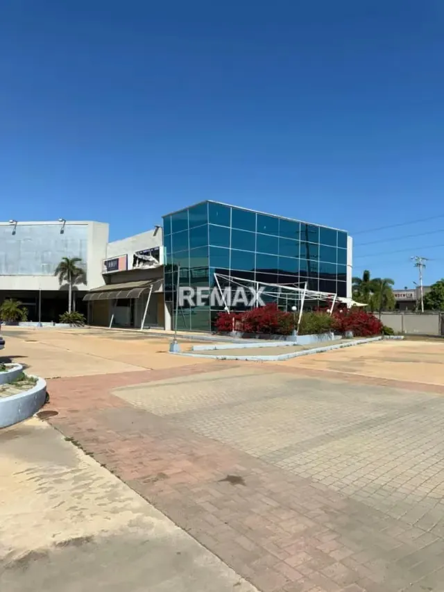 LOCAL COMERCIAL EN ZONA NORTE, CC FLORIDA OUTLET - 6