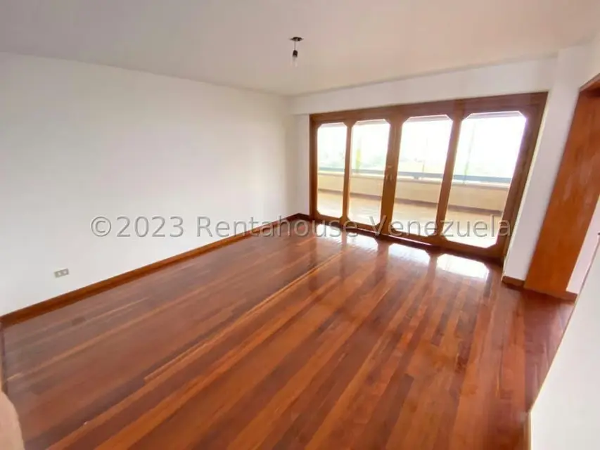 Apartamento (1 Nivel) en Venta en Los Naranjos del Cafetal, Distrito Metropolitano - 15