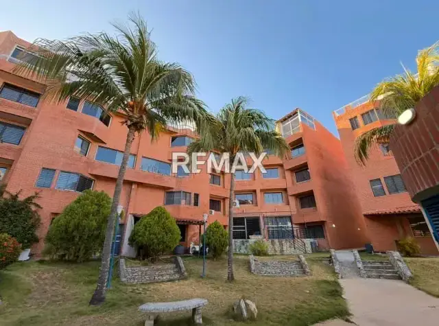 PENT-HOUSE EN VENTA EN LA URBANIZACIÓN LA ARBOLEDA, MUNICIPIO MARIÑO