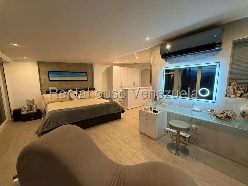 Apartamento (1 Nivel) en Venta en Loma Linda, Distrito Metropolitano - 29