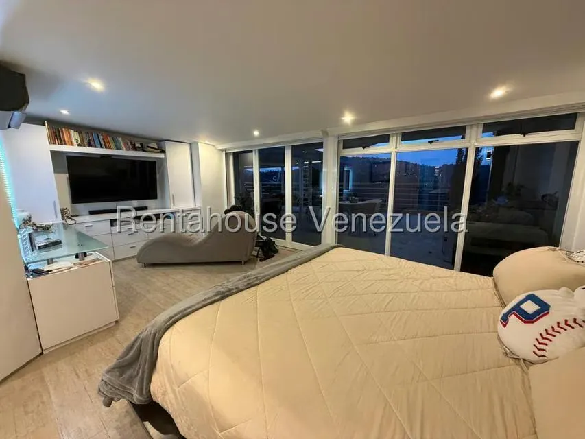 Apartamento (1 Nivel) en Venta en Loma Linda, Distrito Metropolitano - 33