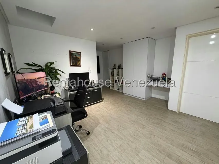 Apartamento (1 Nivel) en Venta en Loma Linda, Distrito Metropolitano - 36
