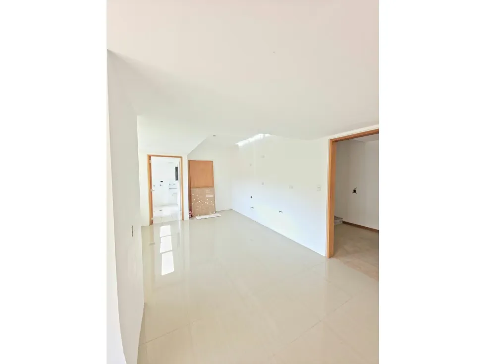 PENT HOUSE EN VENTA 205 M2 - URB LOMAS DE LAS MERCEDES - 6