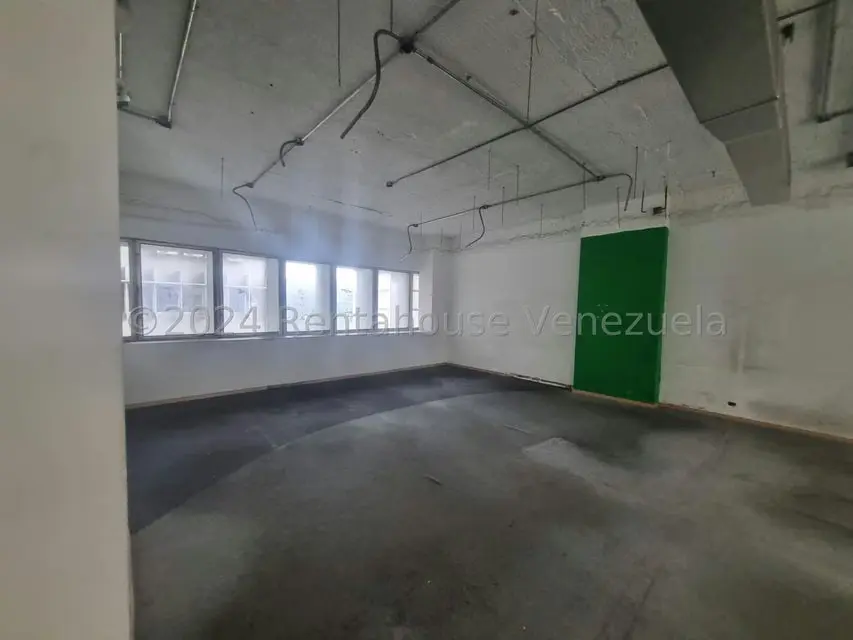 Oficina en Venta en Los Palos Grandes, Distrito Metropolitano - 5