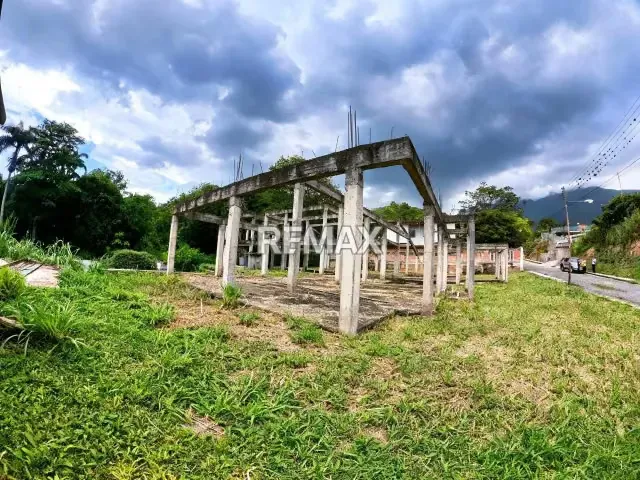 TERRENO URB. LOS RAUSEOS EL LIMON