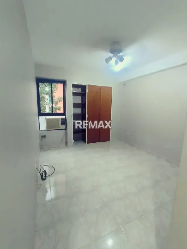EN VENTA APARTAMENTO PISO 2 RESD LOS HIMALAYA - 6