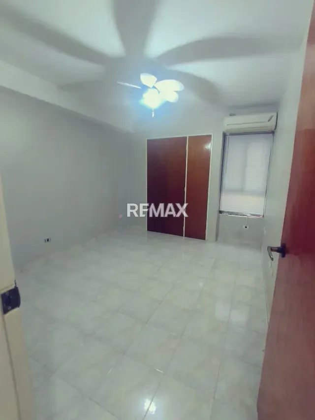 EN VENTA APARTAMENTO PISO 2 RESD LOS HIMALAYA - 7
