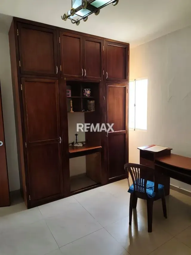 VENDO CASA URB. CANTA CLARA (CANTASUR) ZONA NORTE - 13
