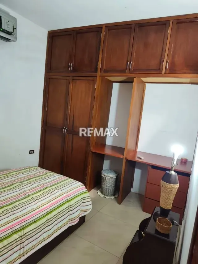 VENDO CASA URB. CANTA CLARA (CANTASUR) ZONA NORTE - 14
