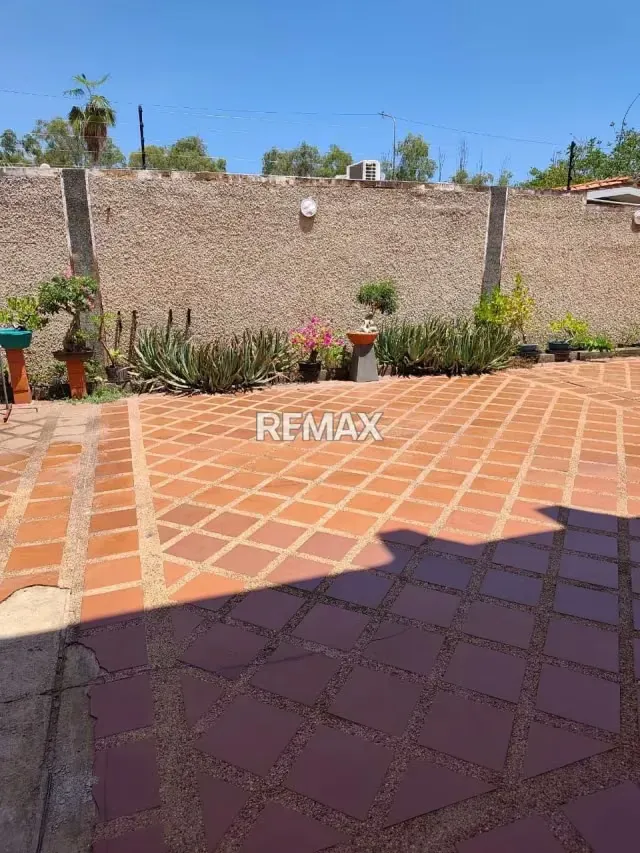 VENDO CASA URB. CANTA CLARA (CANTASUR) ZONA NORTE - 15