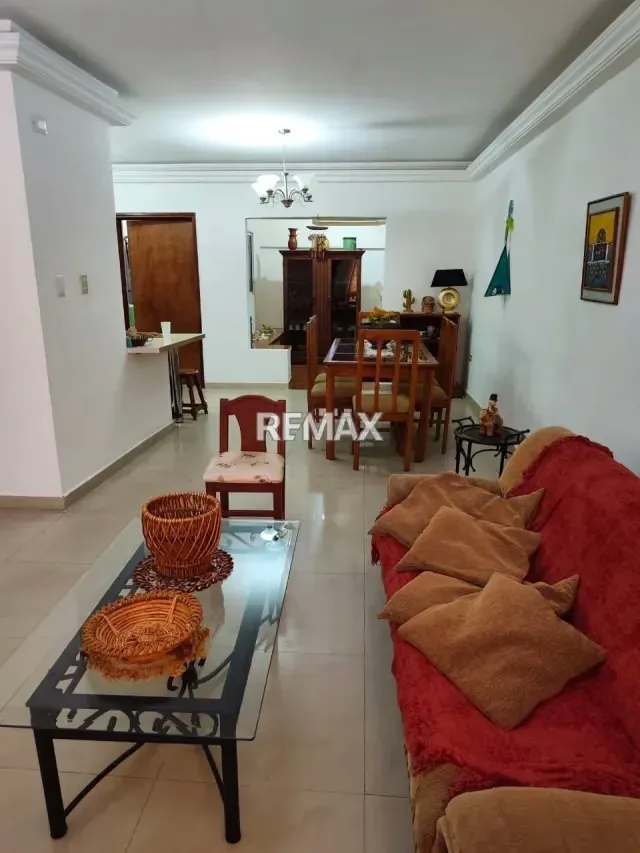 VENDO CASA URB. CANTA CLARA (CANTASUR) ZONA NORTE - 4
