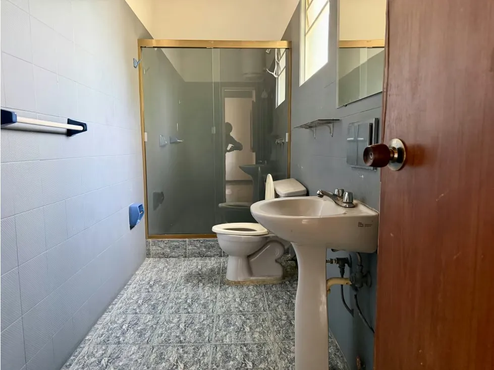 Se Alquila casa/558M2 terreno/5h+s/4b+s/3p/Sebucan/2658 - 12