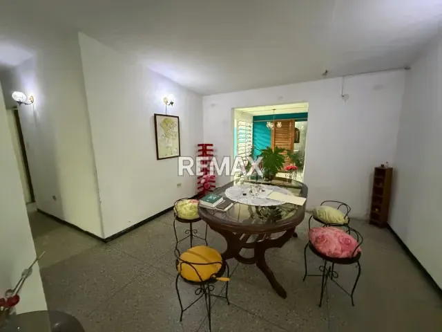Casa en Urb. La hacienda - 11