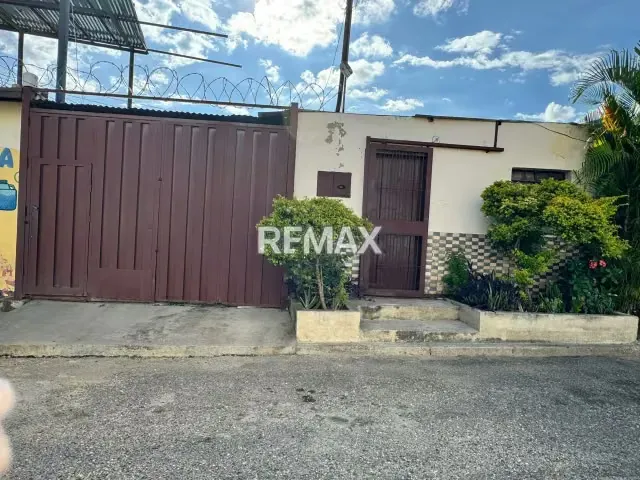 Casa en Venta Barrio el Suspire Zona Este-Barquisimeto