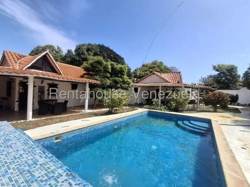 Comercial (Posada) en Venta en El Cardon, Nueva Esparta