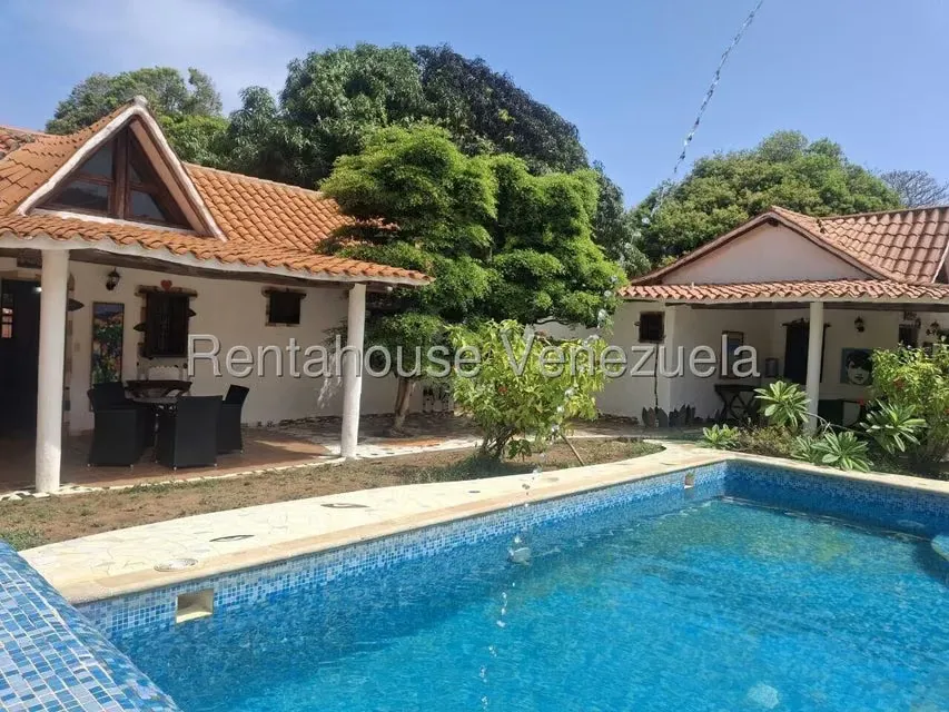 Comercial (Posada) en Venta en El Cardon, Nueva Esparta - 14