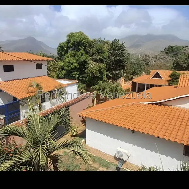 Comercial (Posada) en Venta en El Cardon, Nueva Esparta - 41