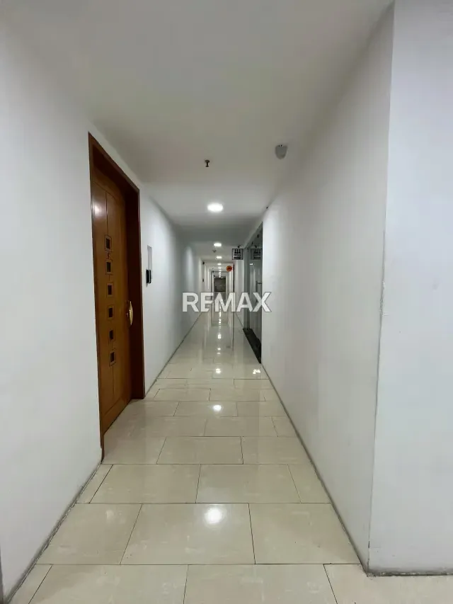 OFICINA EN VENTA EN LOS DOS CAMINOS - 3