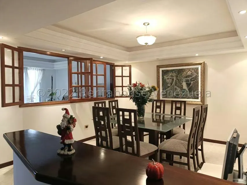Apartamento (Duplex) en Venta en Santa Monica, Distrito Metropolitano - 2