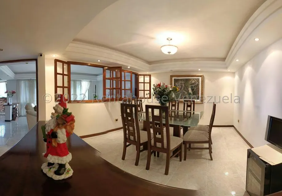 Apartamento (Duplex) en Venta en Santa Monica, Distrito Metropolitano - 32