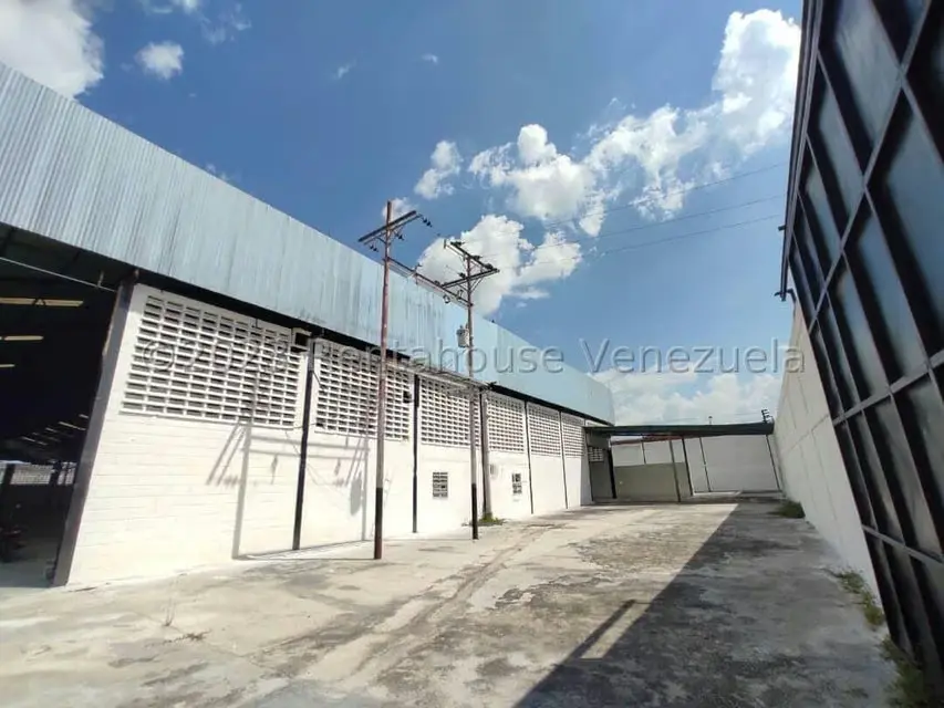 Galpon - Deposito en Venta en Piñonal, Aragua - 2