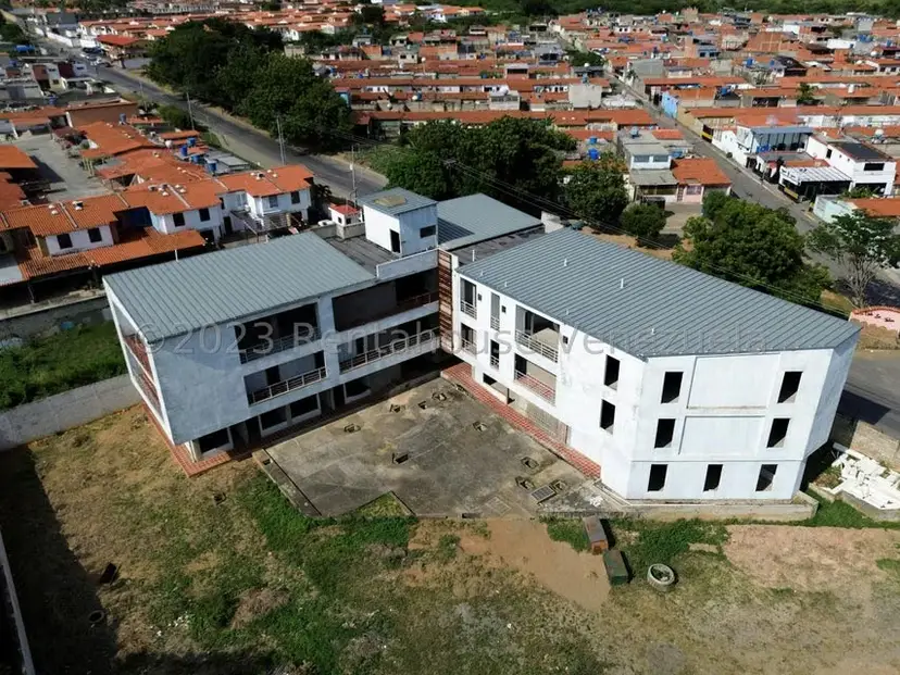 Comercial (Local Comercial) en Venta en La Piedad Norte, Lara