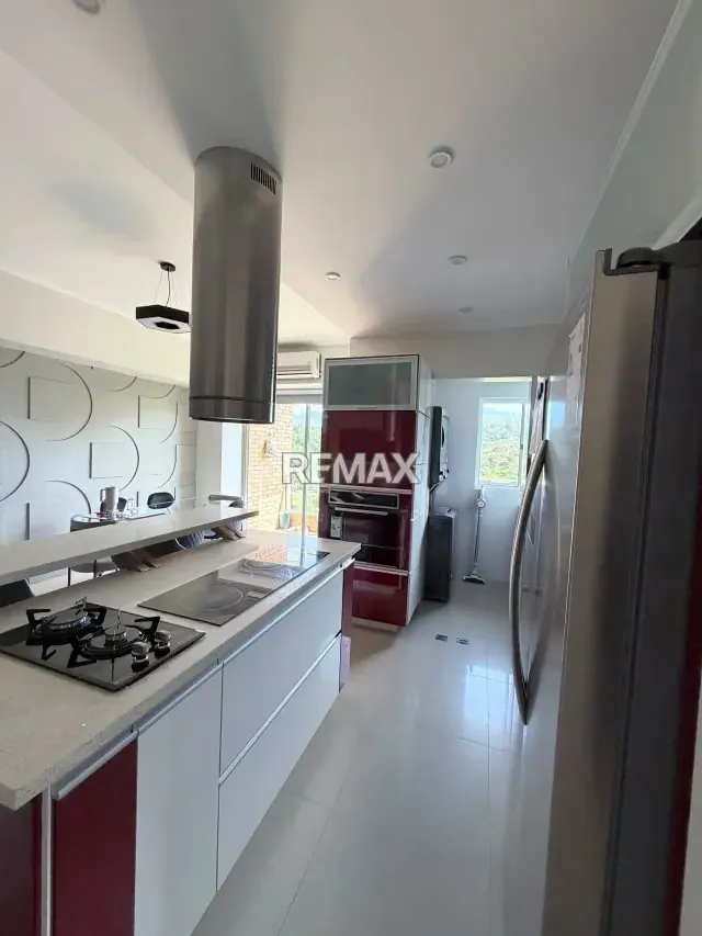Venta de Exclusivo Apartamento en Resd. Balcones del Viento Tazajal Naguanagua - 13