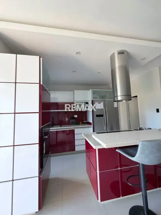Venta de Exclusivo Apartamento en Resd. Balcones del Viento Tazajal Naguanagua - 4
