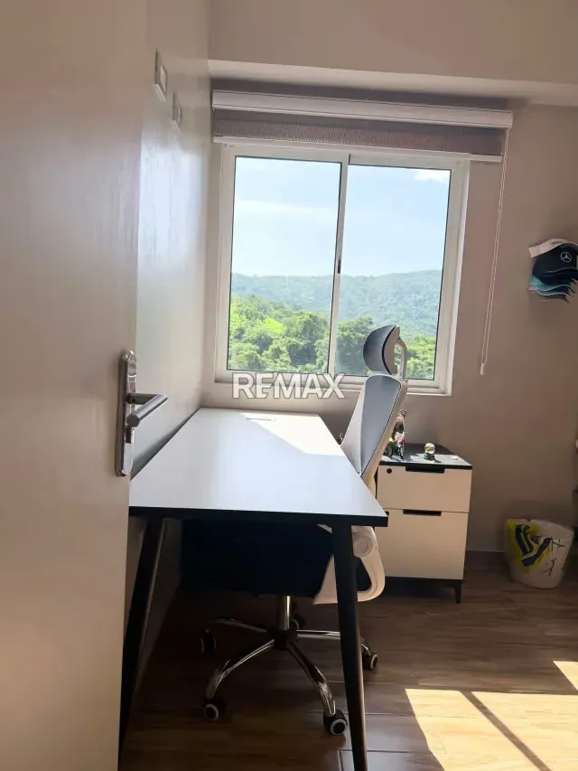 Venta de Exclusivo Apartamento en Resd. Balcones del Viento Tazajal Naguanagua - 7