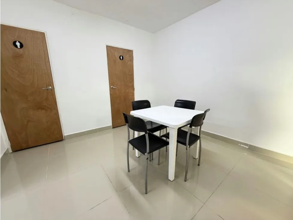 Alquilo oficina 45m2 Bello Monte 6639 - 2