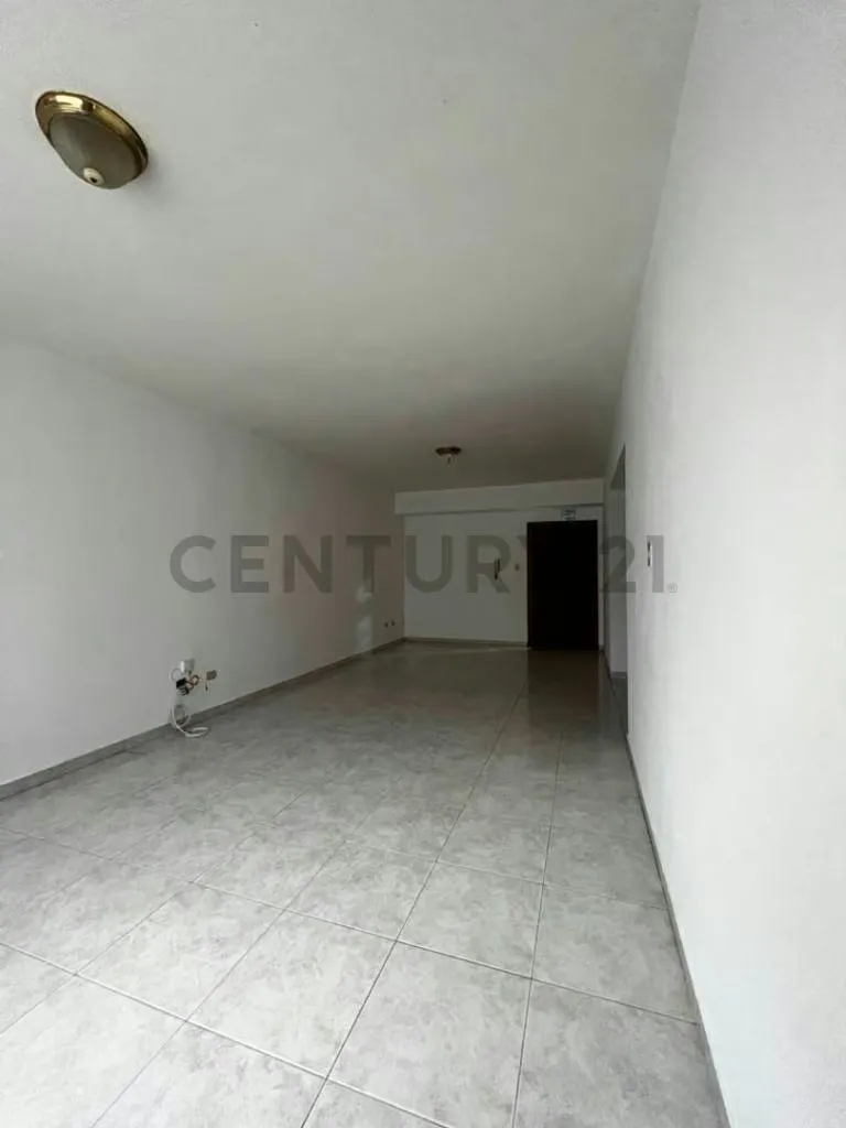 Alquiler de Apartamento - 3