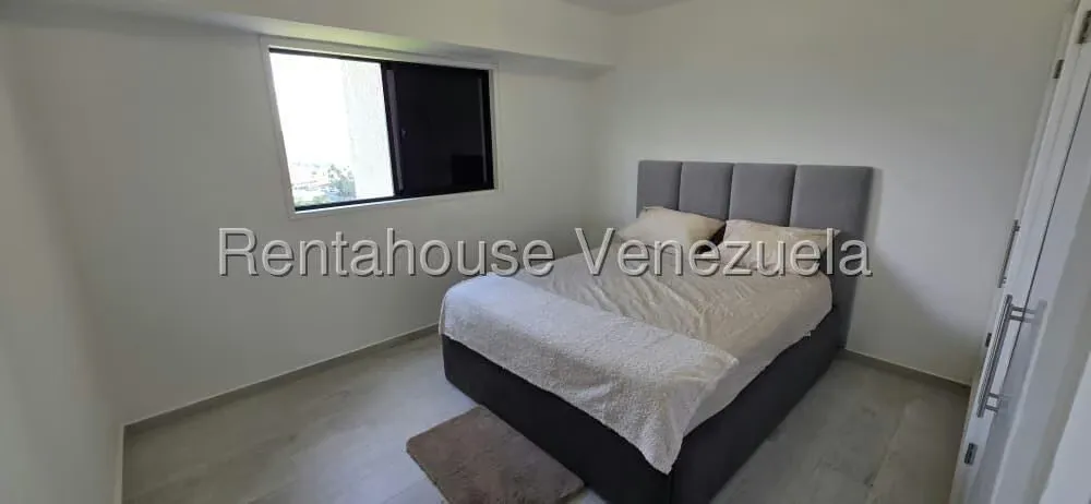 Apartamento (1 Nivel) en Alquiler en Alto Prado, Distrito Metropolitano - 15