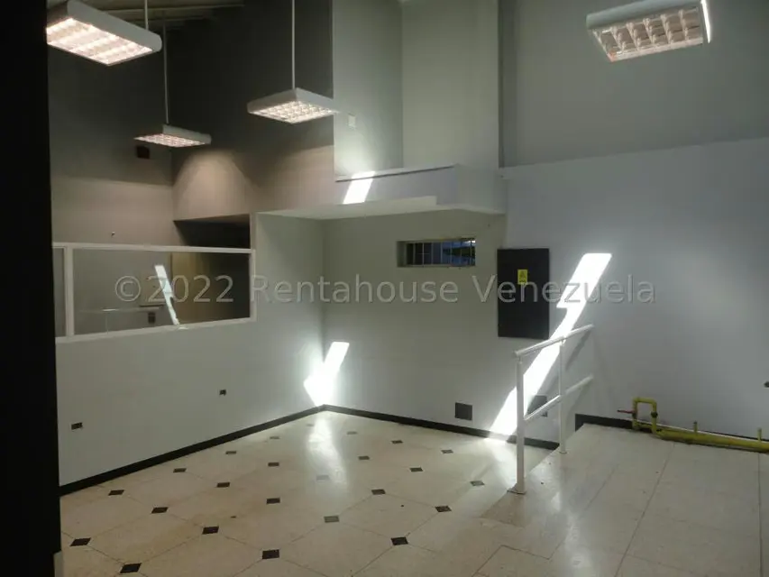 Casa (Duplex) en Venta en La Trinidad, Distrito Metropolitano - 13