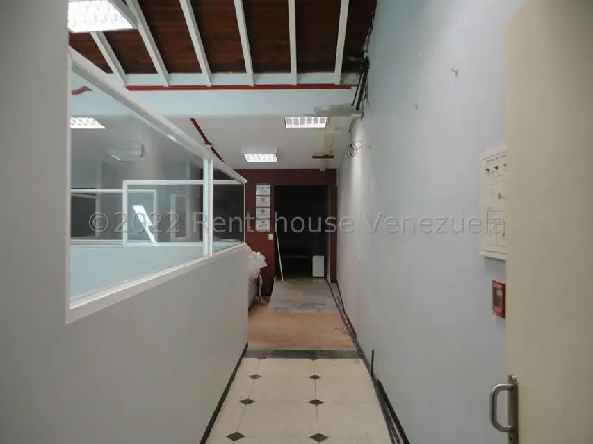 Casa (Duplex) en Venta en La Trinidad, Distrito Metropolitano - 2