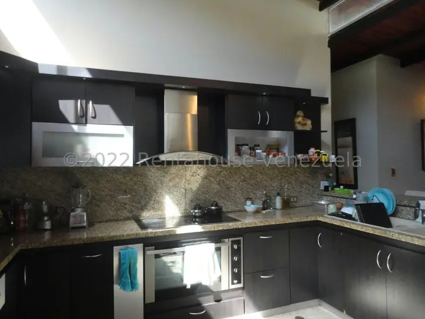 Casa (Duplex) en Venta en La Trinidad, Distrito Metropolitano - 23