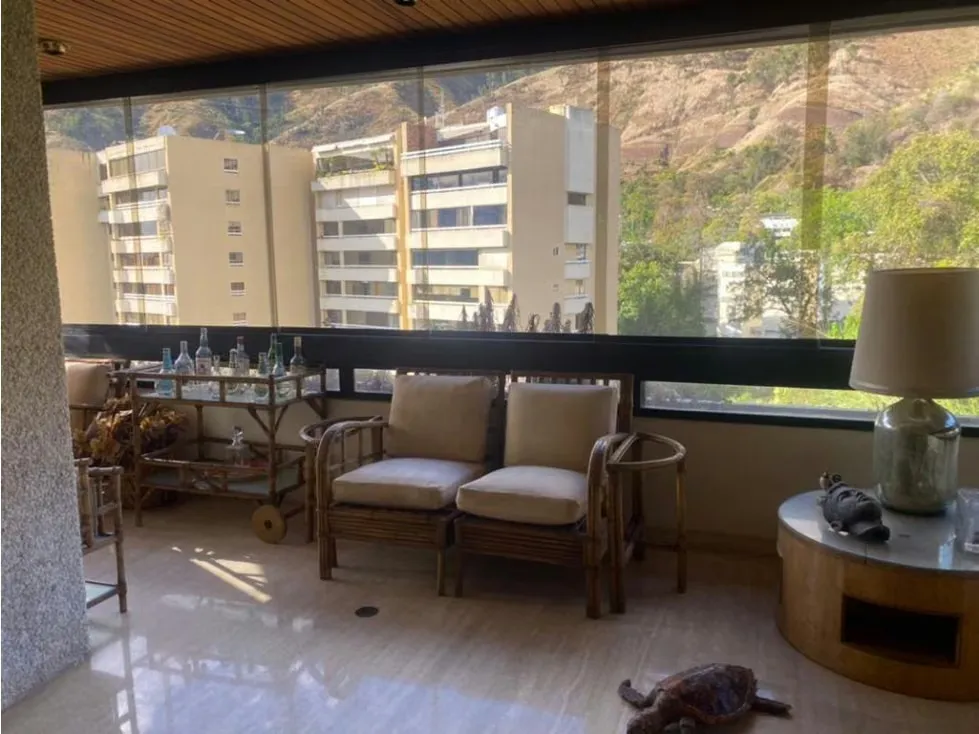 Vendo amplio apartamento 264m2 en Los Chorros - 4