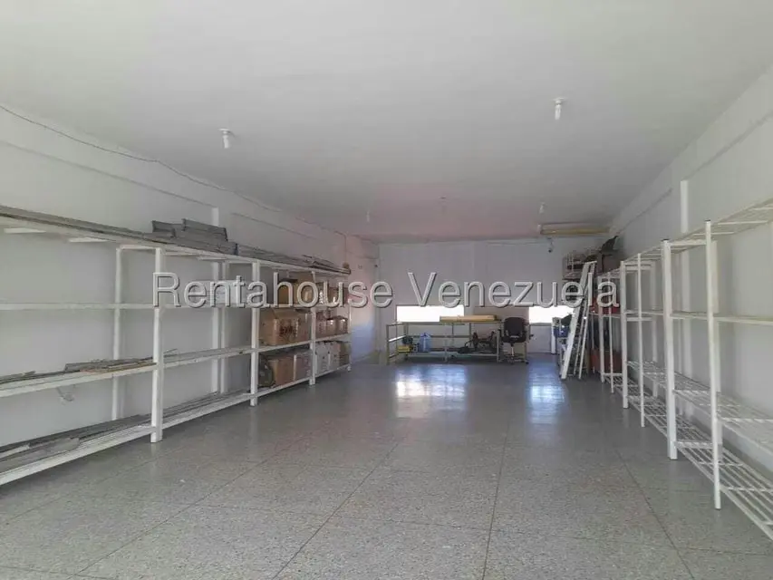Local Comercial en Venta en Centro, Lara - 17